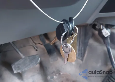 2015 Ford F-250 Xl z USA, uszkodzony, nr VIN 1FT7X2B65FEC90948